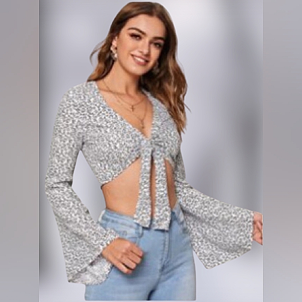 Shein Trumpet Sleeve Crop Top